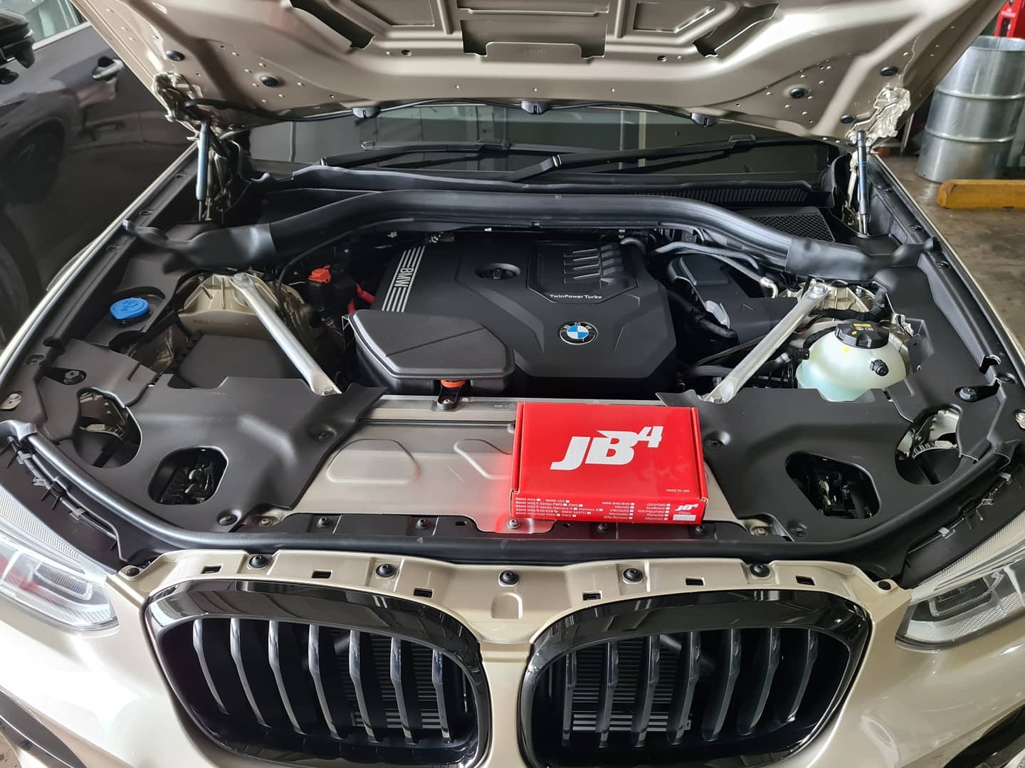 Какой двигатель на bmw x3 g01