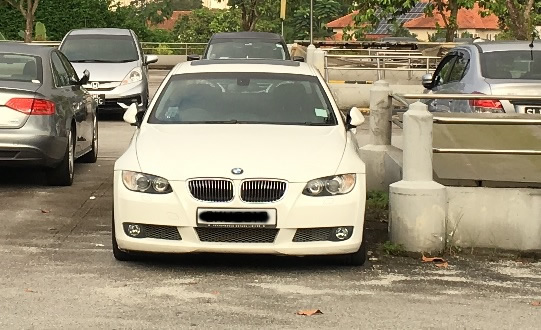 BMW-335i-Coupe-1.jpg
