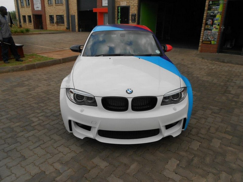 BMW-1M-Matte-White-Motorsport-Stripes-Wrap-Front
