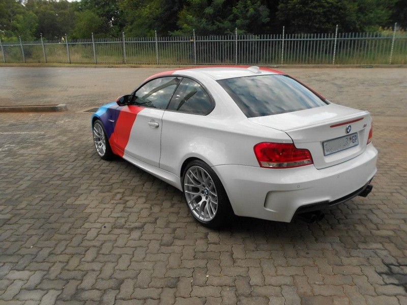 BMW-1M-Matte-White-Motorsport-Stripes-Wrap-Rear