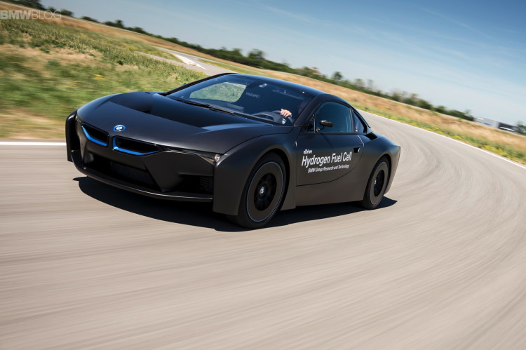 BMW-i8-hydrogen-fuel-cell-images-07-750x499