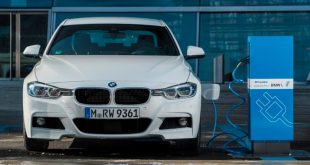 BMW 330e iPerformance Max eDrive Range & Petrol Engine Mileage Tests