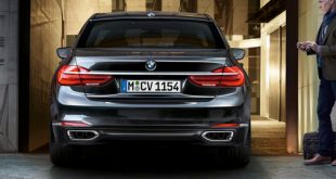 Australia Gets Remote Parking Feature for 2017 BMW 7 Series