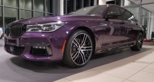 Special 2017 BMW 750 in Daytona Violet