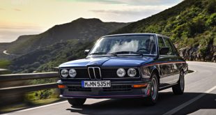 [Photos] The iconic BMW E12 M535i