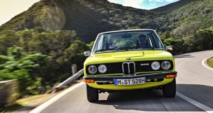 [Video] BMW 5 Series History, 1st Generation (E12)