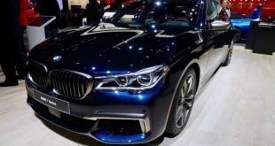 Detroit BMW Lineup: The Amazing M760Li