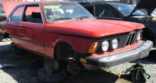 Junkyard 1977 BMW 320i Ready for Restoration