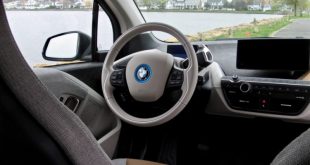 [Video] 2017 BMW i3 REx Driven by MotoMan