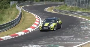 [Video] Is This a Spotted 300 HP MINI Clubman JCW Prototype?