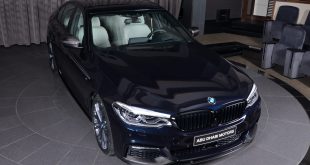 [Photos] BMW 540i with M Performance Parts from Abu Dhabi