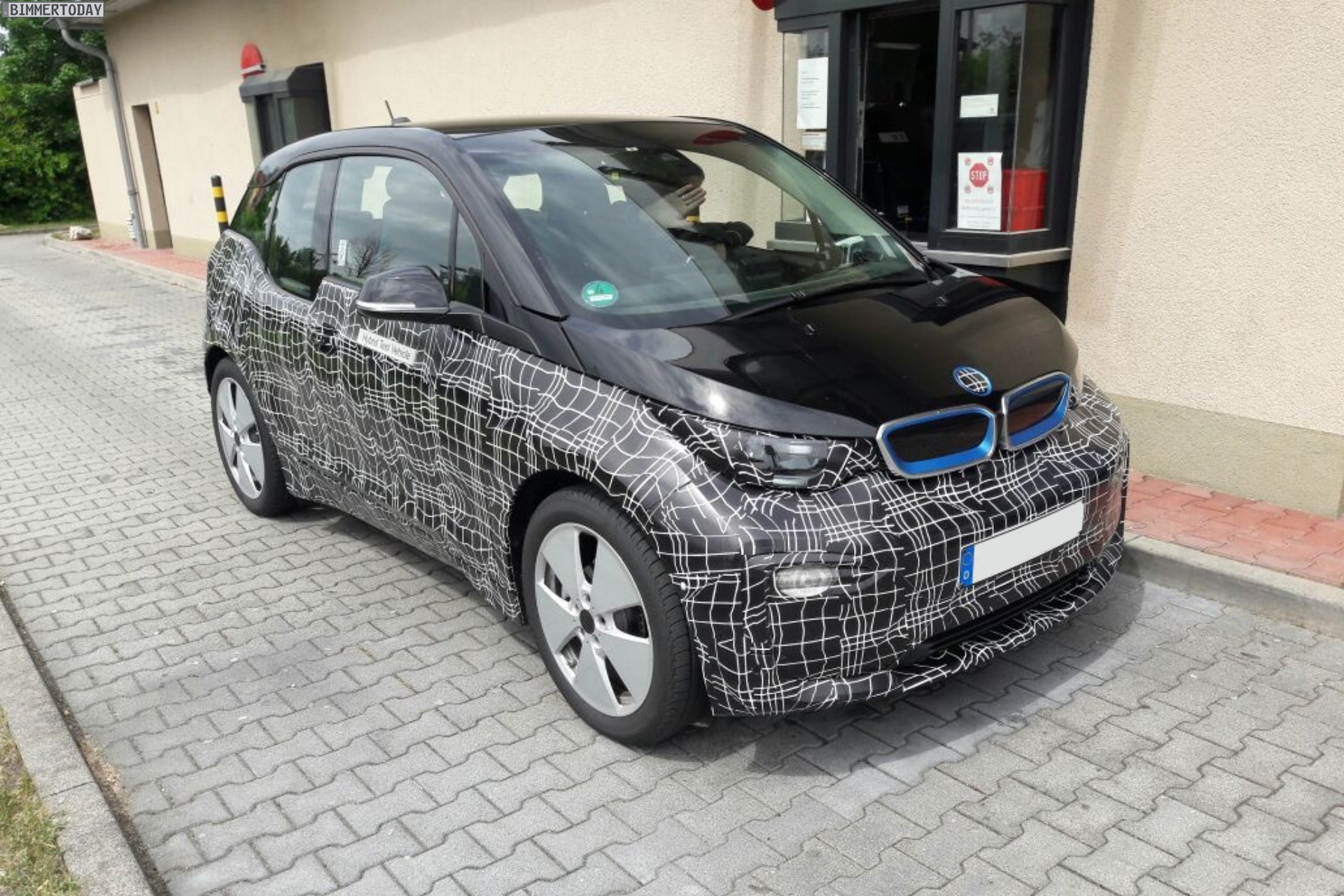 [Spy Photos] 2018 BMW i3 Facelift
