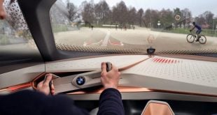 BMW steering wheels will be retained despite autonomy