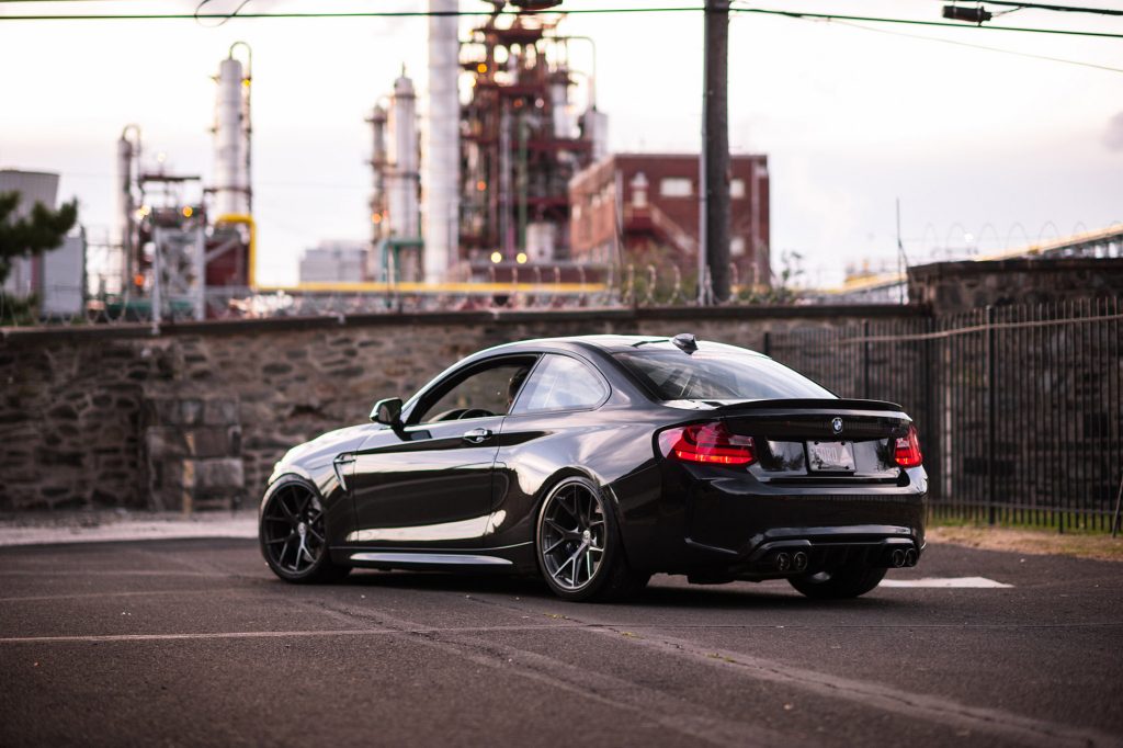 Black sapphire metallic bmw