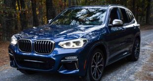 [Video] BMW X3 M40i vs. M140i Drag Race and Review