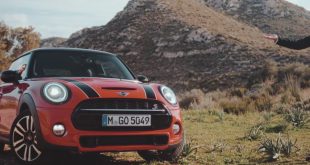 [Video] Review of the 2018 MINI Cooper S Review Updates