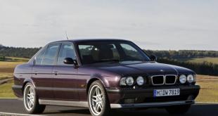 [Video] 1990 BMW M5 Retro Review
