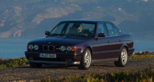 [Video] Drag Race: BMW E34 M5, Mercedes 500E and Toyota Aristo 3.0