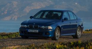 [Video] 2000 BMW E39 M5 Review - Even Better Than The V10?
