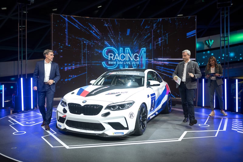 Real and virtual launch of the new BMW M2 CS Racing