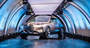 [Video] The BMW Vision iNEXT. Enjoy life hands-free.