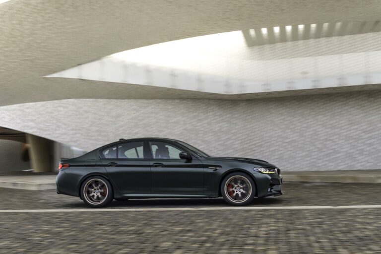 New BMW M5 CS as Next Generational Driving Machine 2