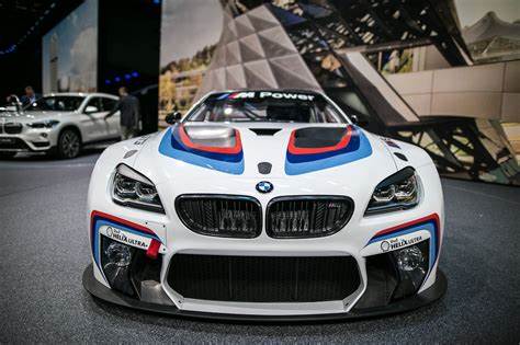 Seven BMW M6 GT3 Runs at 24-Hour Race in Nurburgring