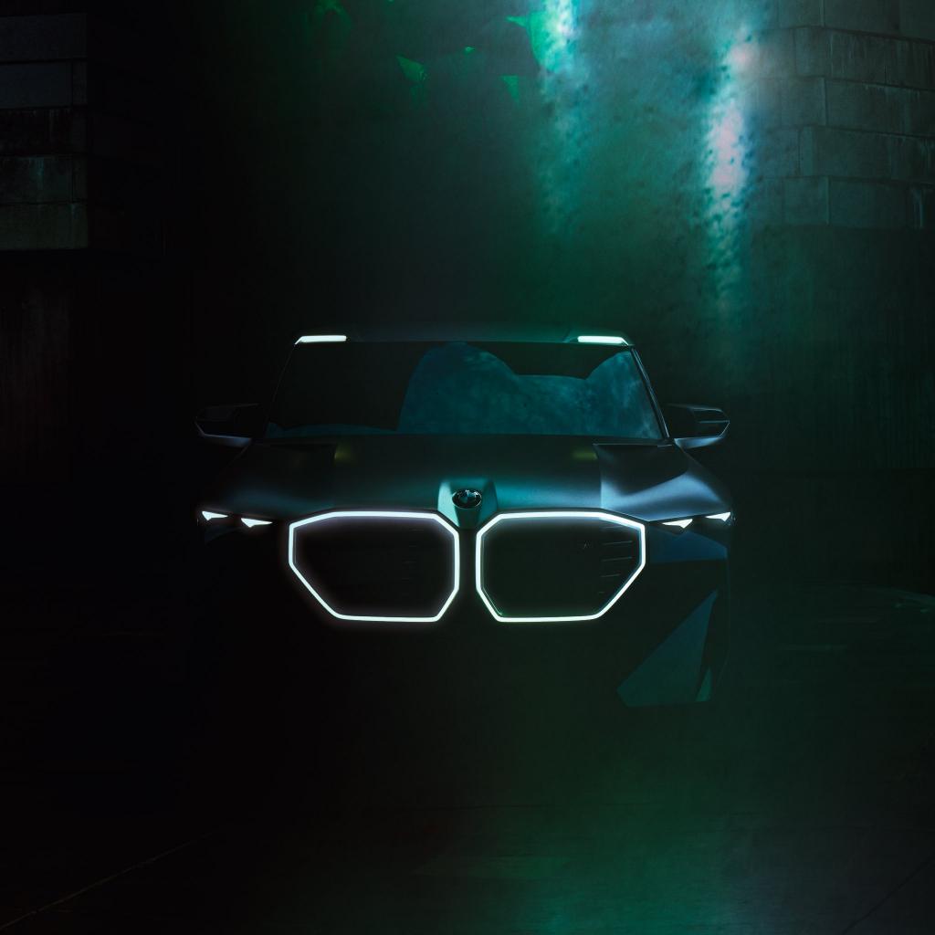 BMW Concept XM teases fierce face ahead of Nov 29 Reveal