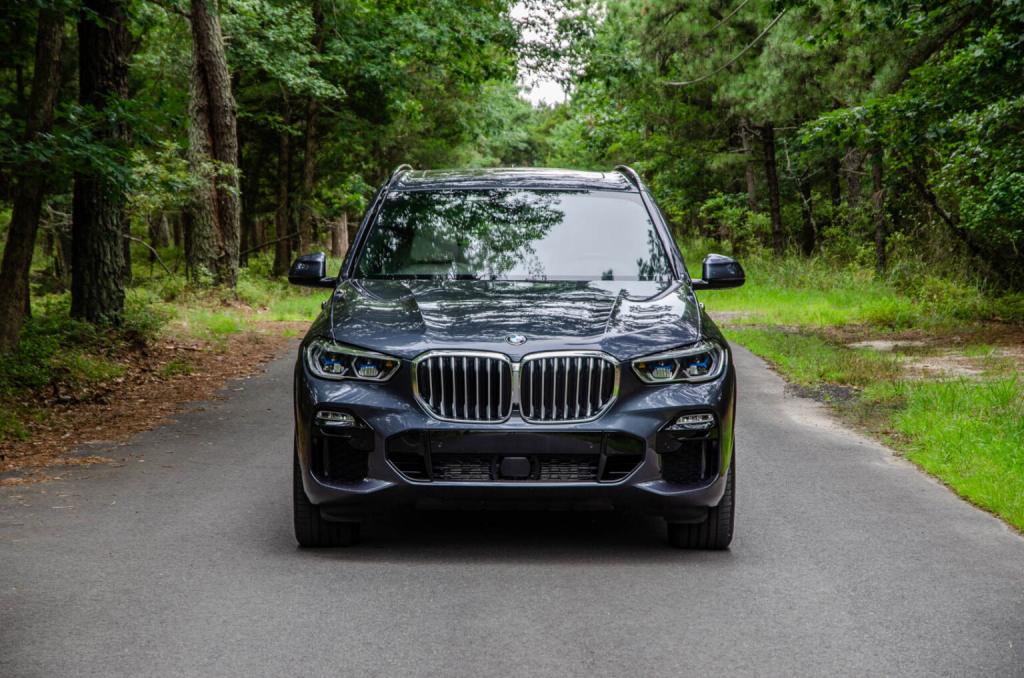 Next-Generation BMW X5 revamped with BMW XM features