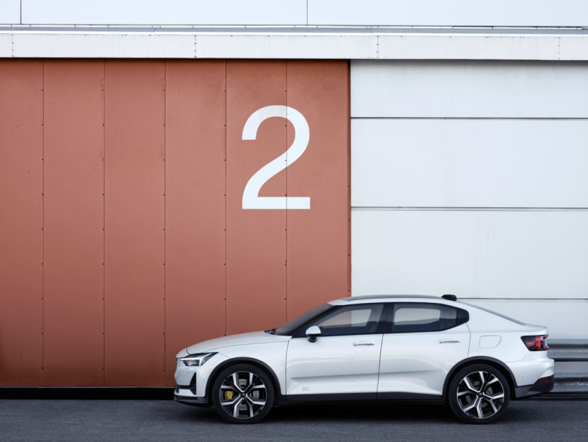 BMW i4 eDrive40 takes on Polestar 2 in Comparison Test