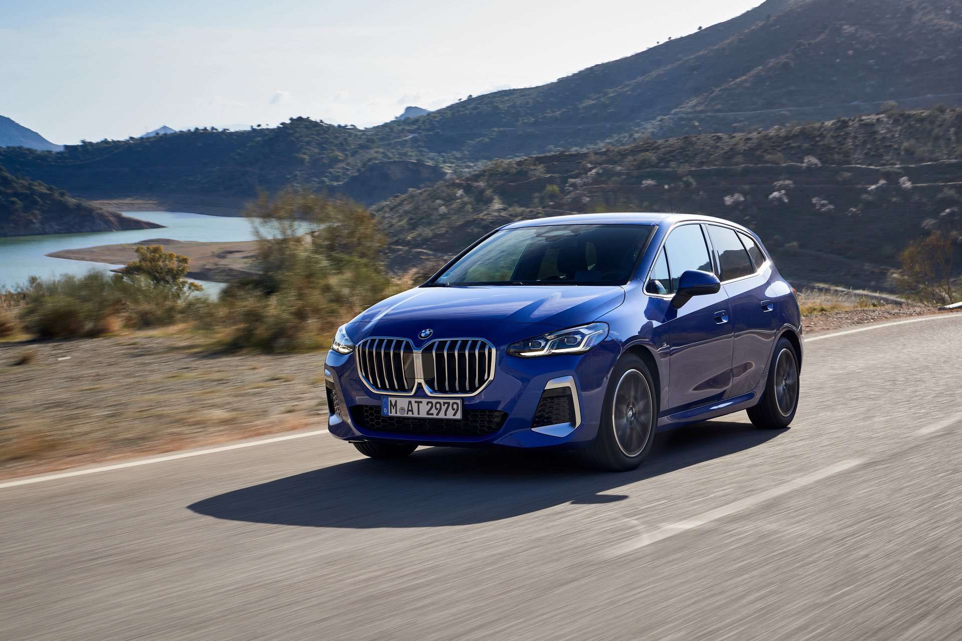 Check Out The BMW 2 Series Active Tourer In This Review - BMW.SG