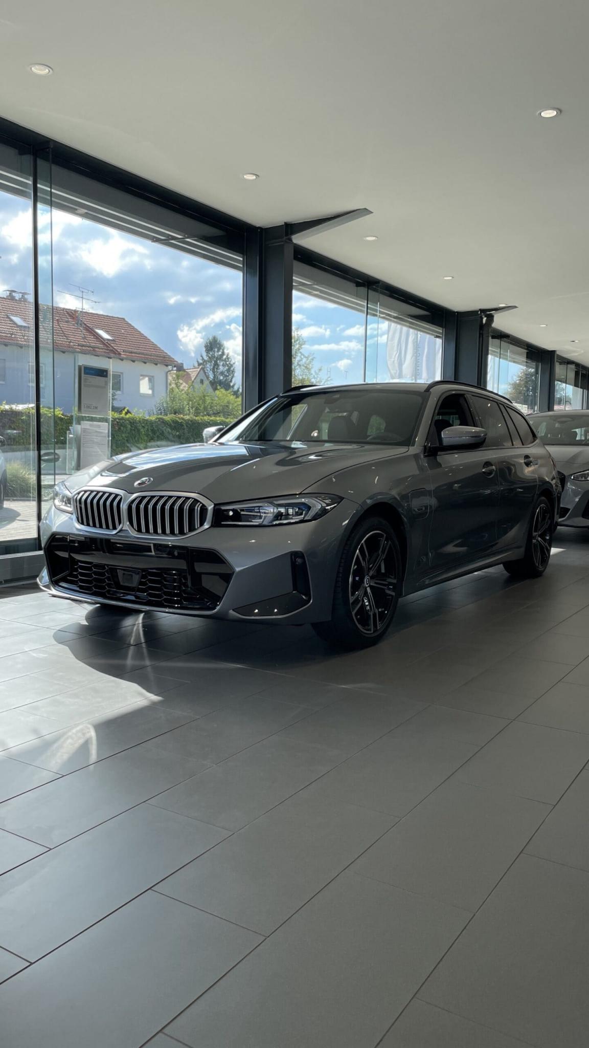 BMW 330e FL Looks Stunning in Skyscraper Grey BMW Singapore